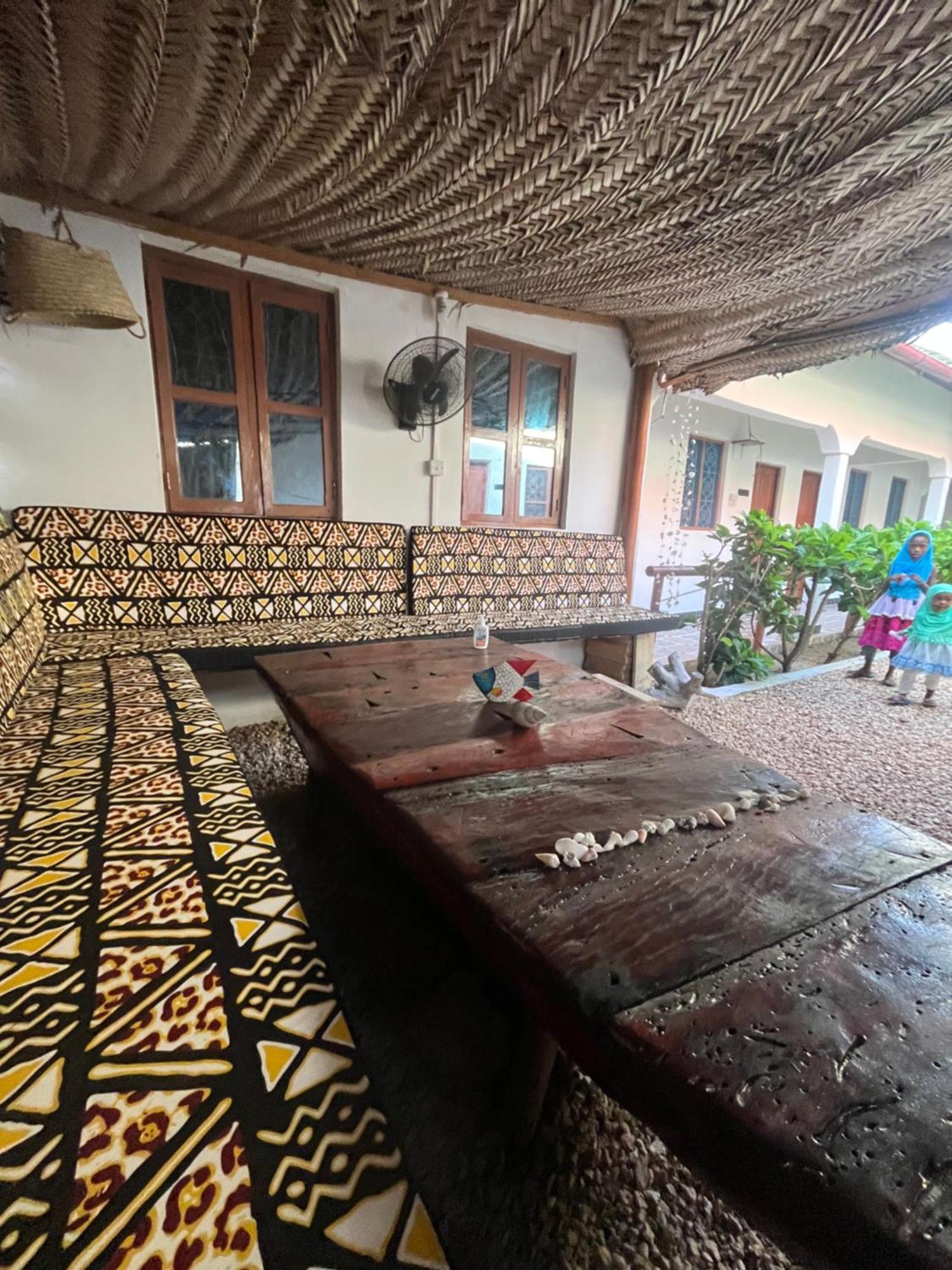 Fish House Nungwi Bed and Breakfast Buitenkant foto